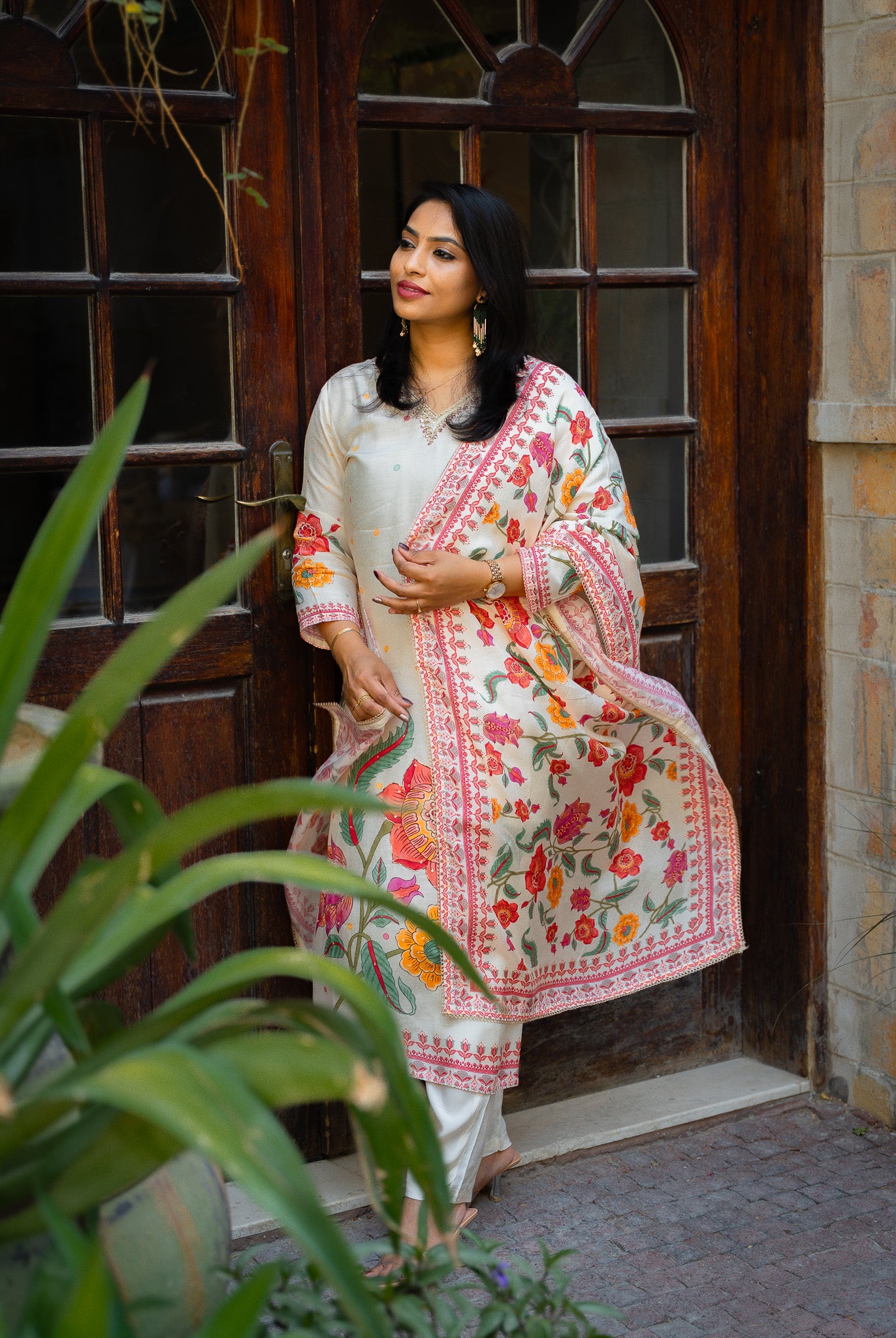 Flower Motife Muslin Suit Set