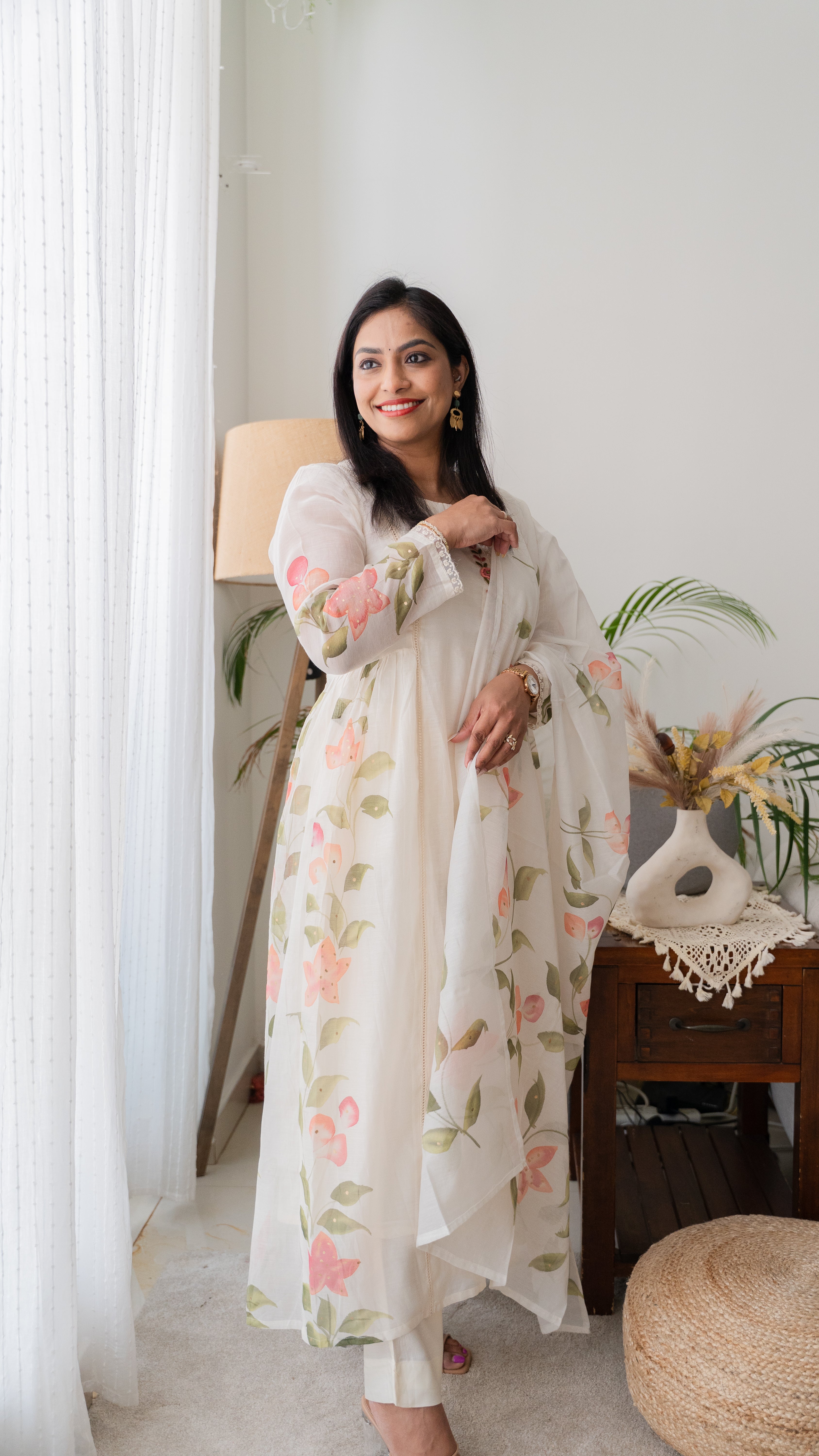 Mul-Flower Handpaint Suit Set