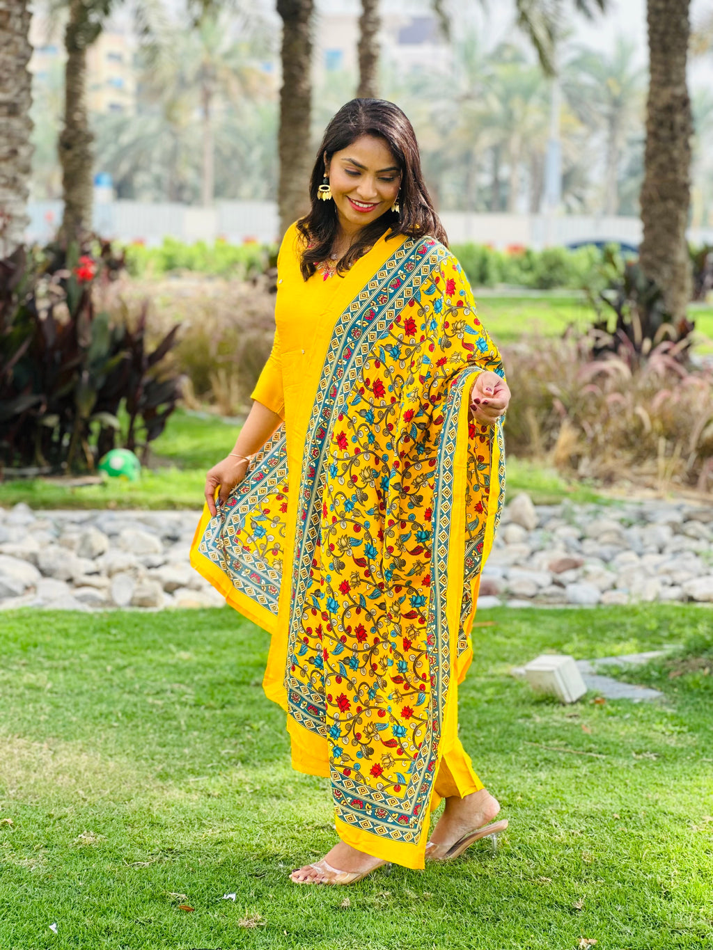 Bright Yellow - Dola Silk Suit Set