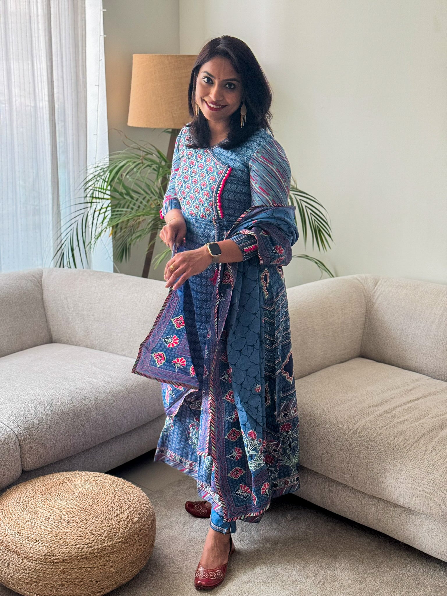 Blue Gulabi