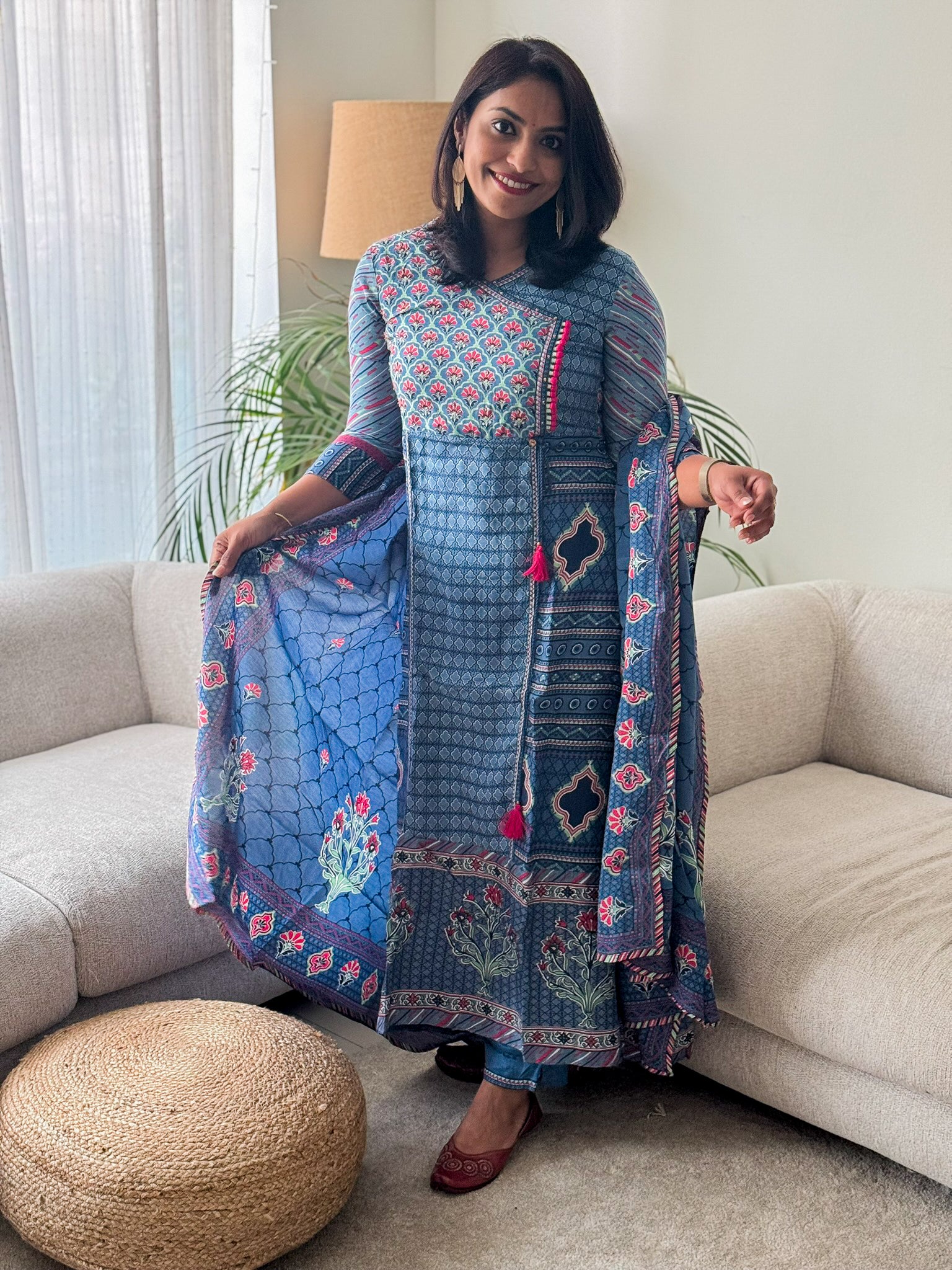 Blue Gulabi